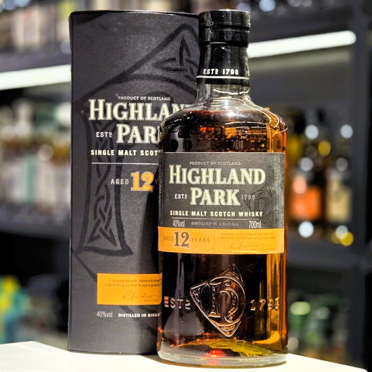 Highland Park 12 Year Old Single Malt Scotch Whisky (Old Bottled)